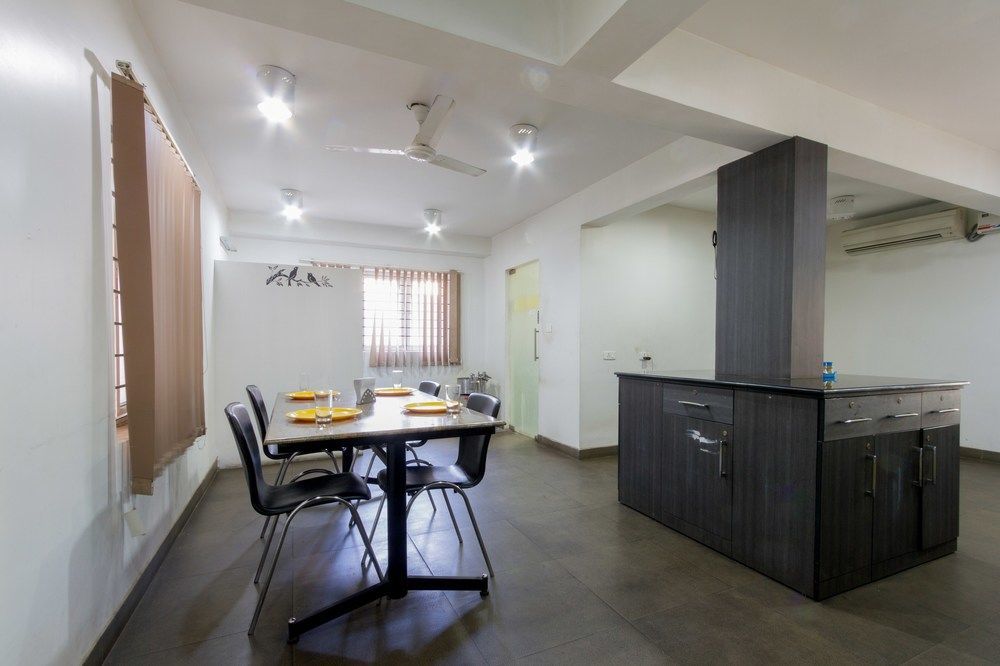 Fabhotel Stay Eeasy Thiruvanmiyur Chennai Extérieur photo